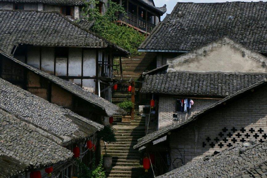大牌和它们匪夷所思的希腊神明，你知道吗？